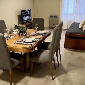 Apartamento de 2 Dormitorios